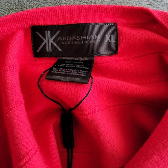 NWT!! Kardashian Kollection Red Sleeveless Bodycon Dress!! Always Open To Offers - Picture 11 of 11